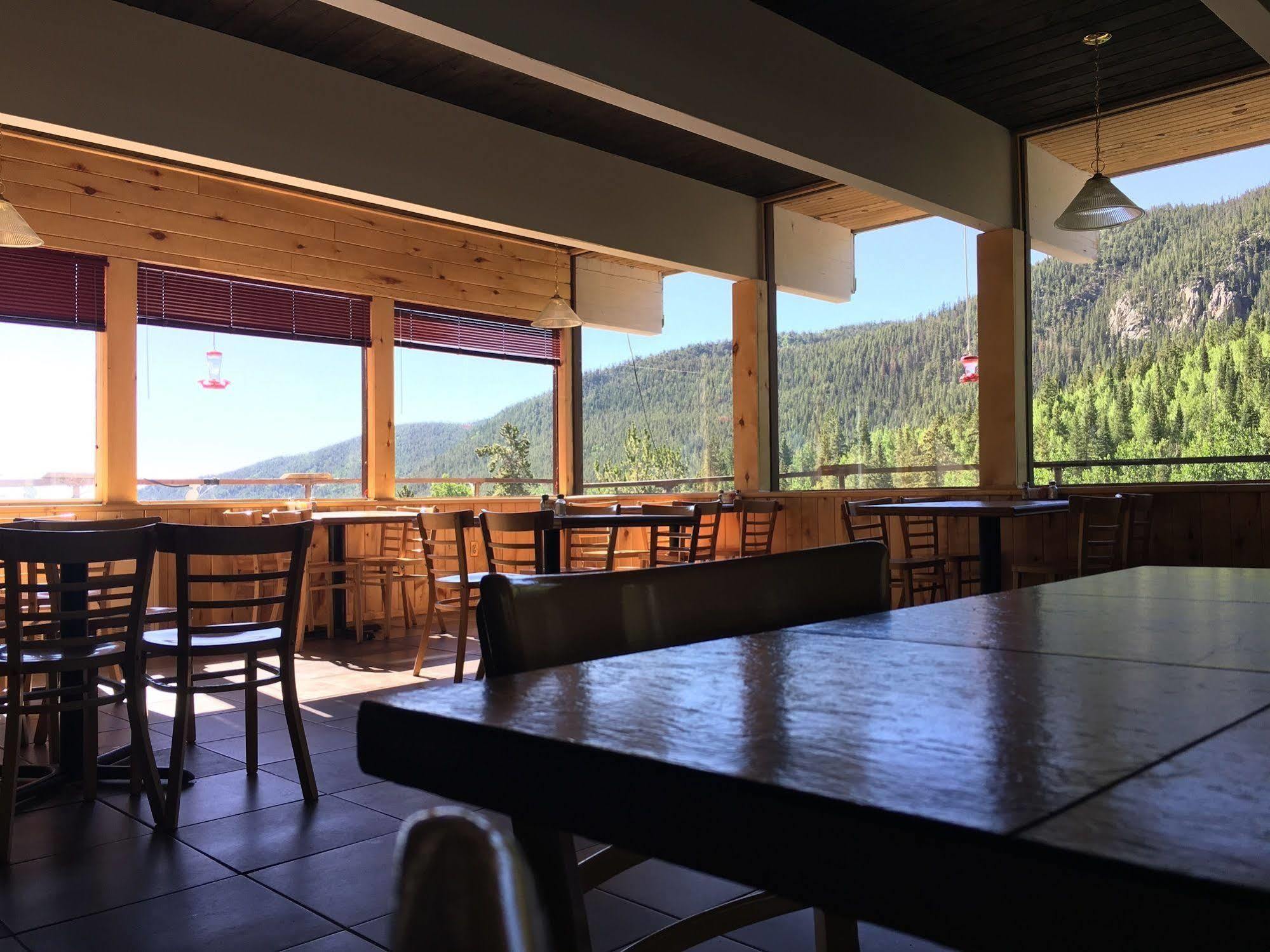 Monarch Mountain Lodge Ngoại thất bức ảnh