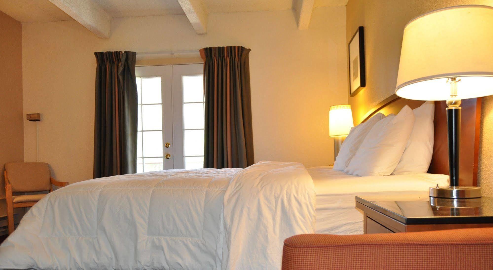 Monarch Mountain Lodge Ngoại thất bức ảnh