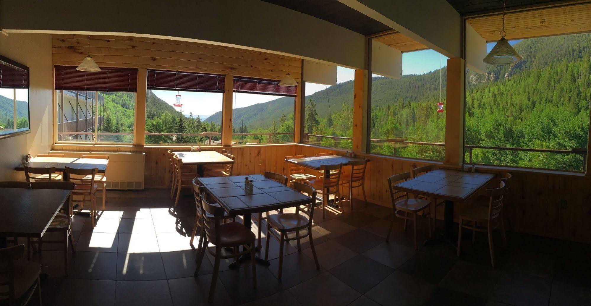 Monarch Mountain Lodge Ngoại thất bức ảnh